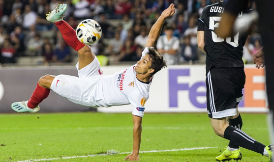 Óliver Torres scoring against Qarabag