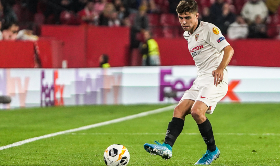 Alejandro Pozo during a match in the UEFA Europa League