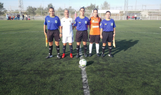 Partido entre el Sevilla FC Femenino y la AD El Naranjo