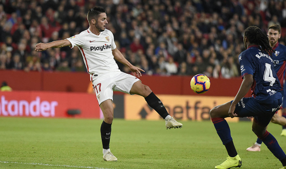 Sevilla FC's Sarabia against SD Huesca