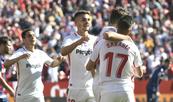 Gol del Sevilla FC ante el Levante UD