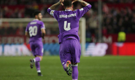 Sergio Ramos se señala su número y nombre