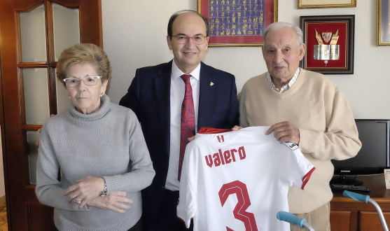 Antonio Valero recibe la visita del Sevilla FC