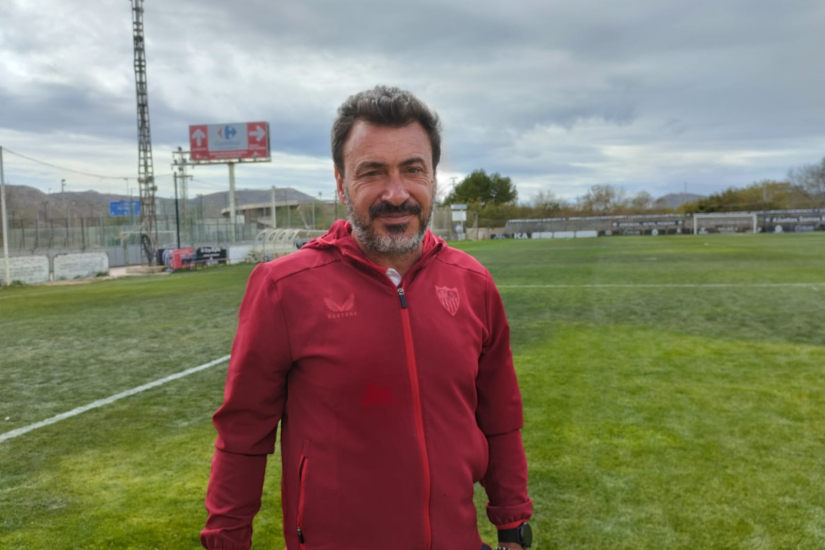 Jesús Galván, técnico del Sevilla Atlético