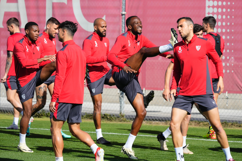 Entrenamiento del Sevilla FC del 11 de abril