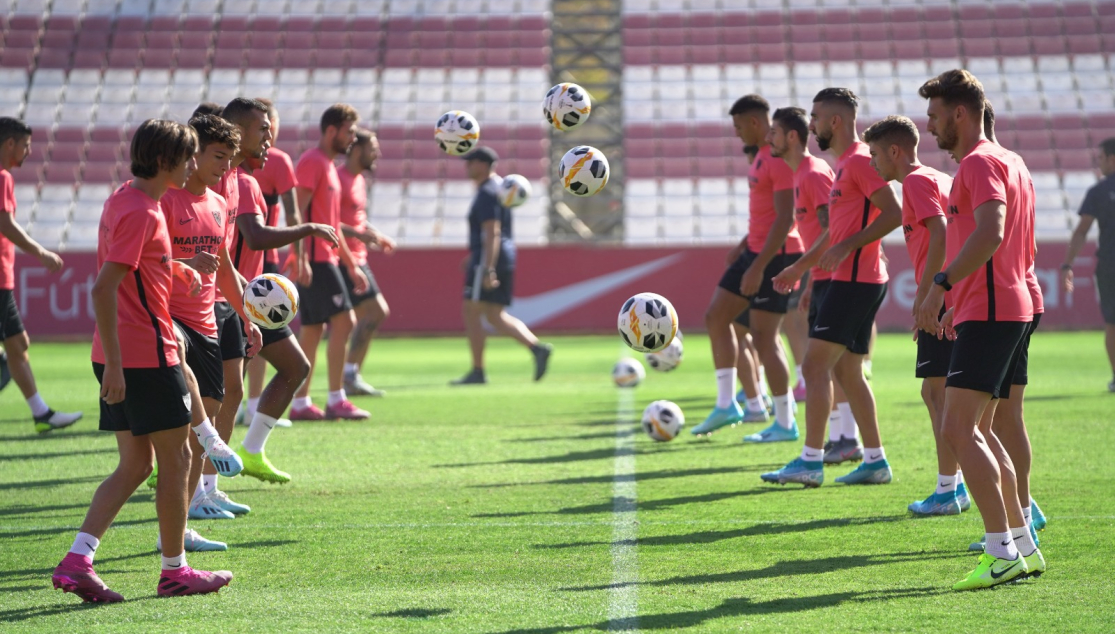 Entrenamiento del Sevilla FC el 1 de octubre 
