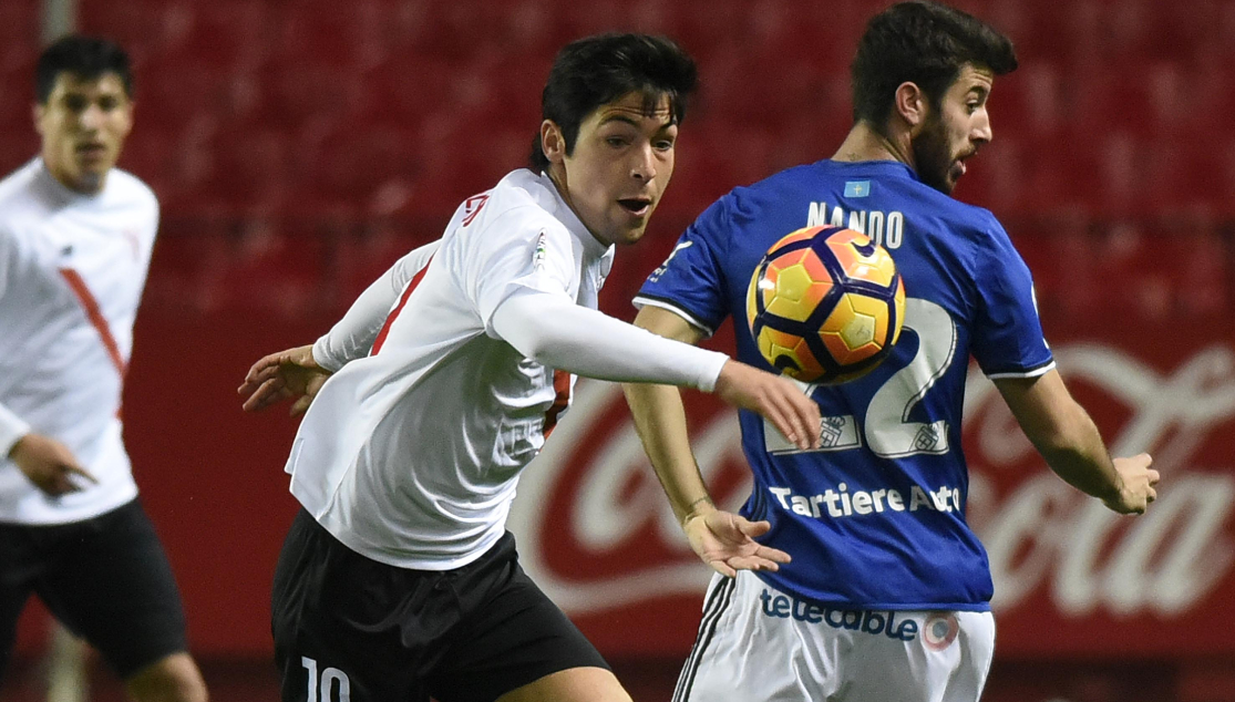 Borja Lasso del Sevilla Atlético ante el Oviedo
