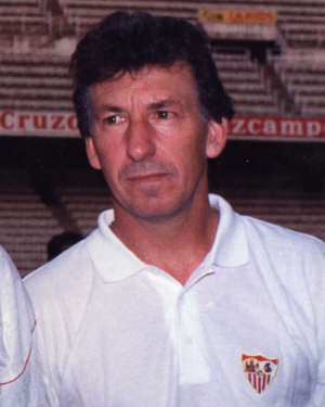 Víctor Espárrago Entrenador del Sevilla FC